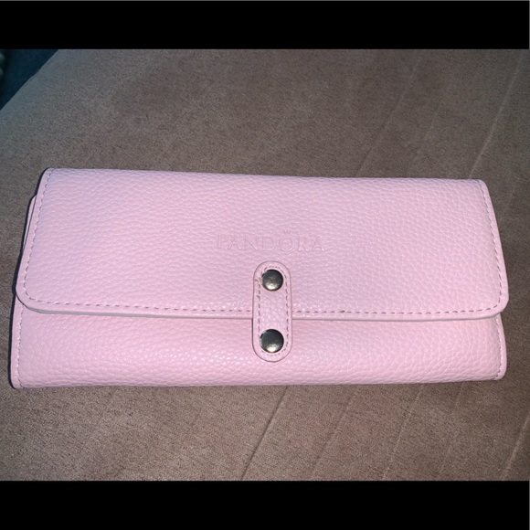 Pandora Limited Edition Pink Leather Travel Case - Picture 1 of 3